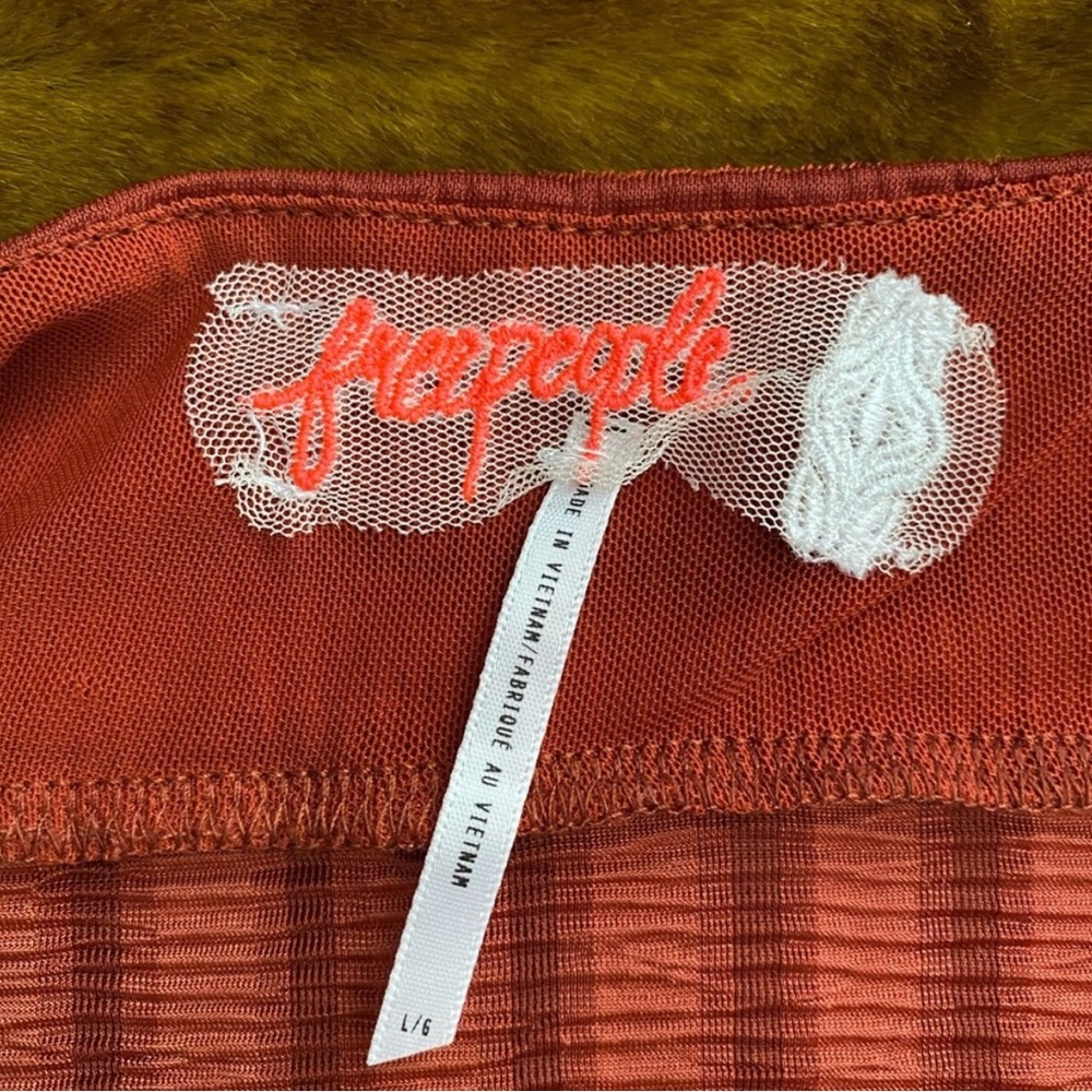 NWOT, Free People Geneva, in Rose Glow, Ribbed Maxi Dress - Picture 7 of 11